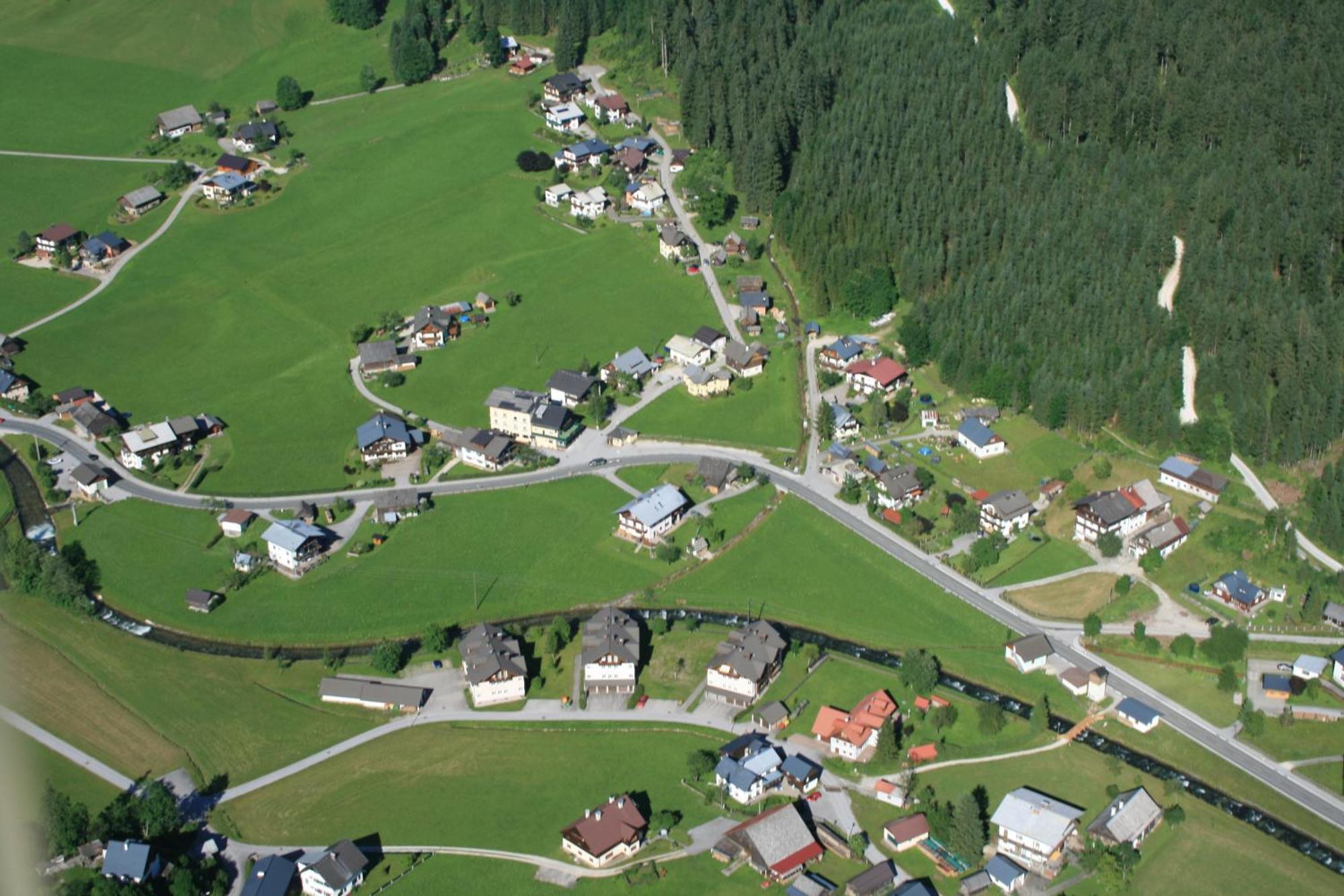 Andrea Schmaranzer - Privatzimmer Gosau Exterior foto